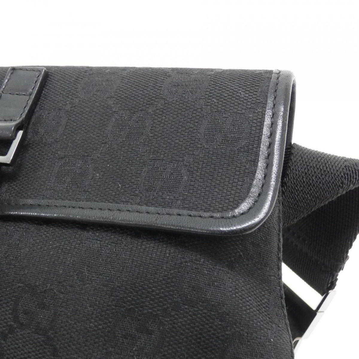 gucci black shoulder bag side view