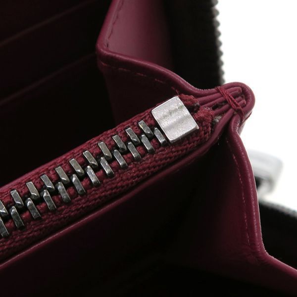 loewe wallet functional details