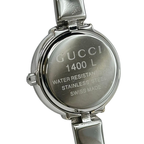 gucci bracelet front view
