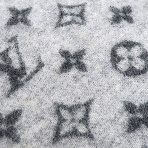 louis vuitton m70924 scarf accessories included