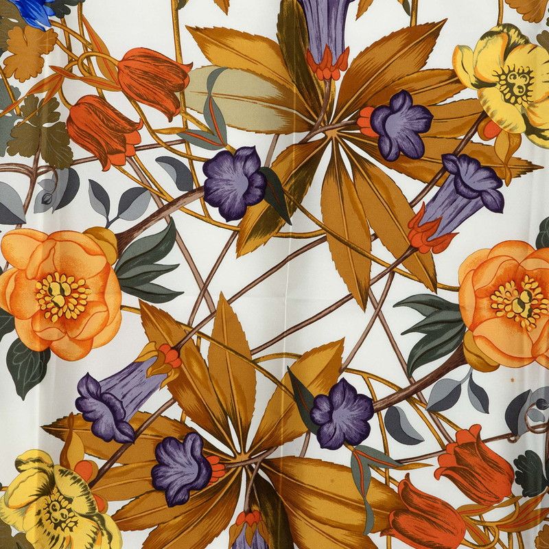 hermes scarf front view