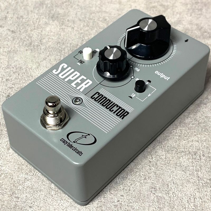 grey guitar effector