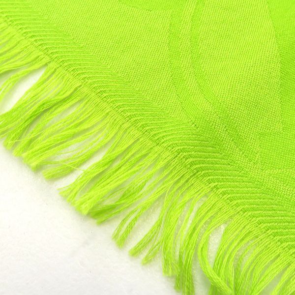 hermes scarf side view