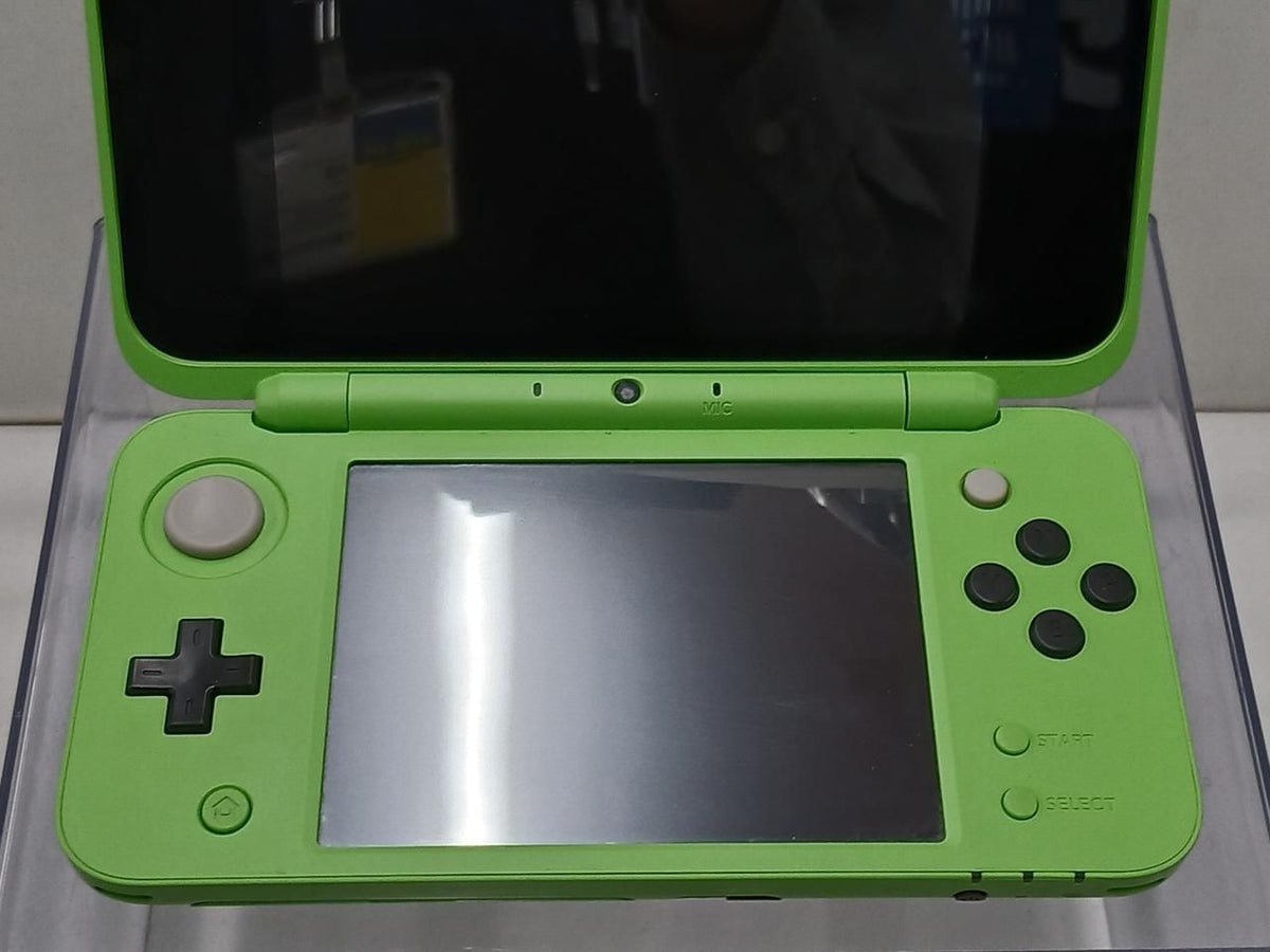 nintendo jan-001 handheld console side view