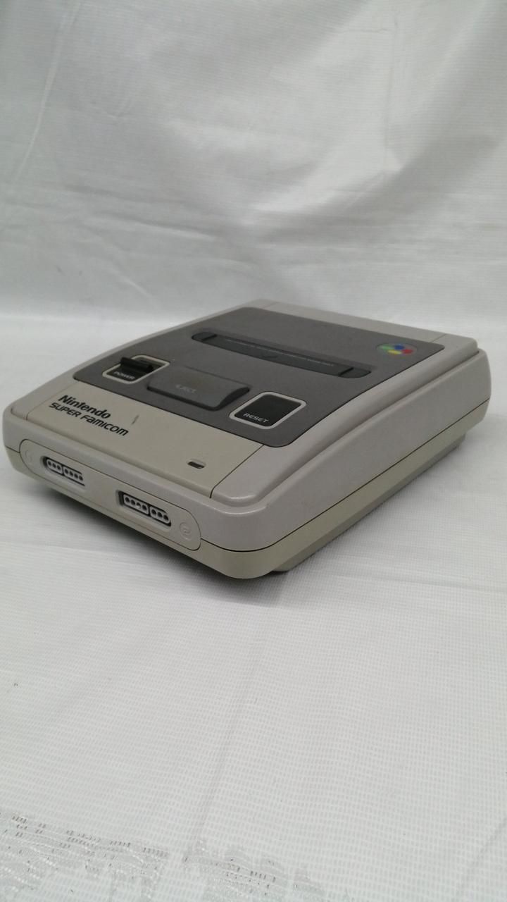Nintendo SHVC-001 Video Game Console