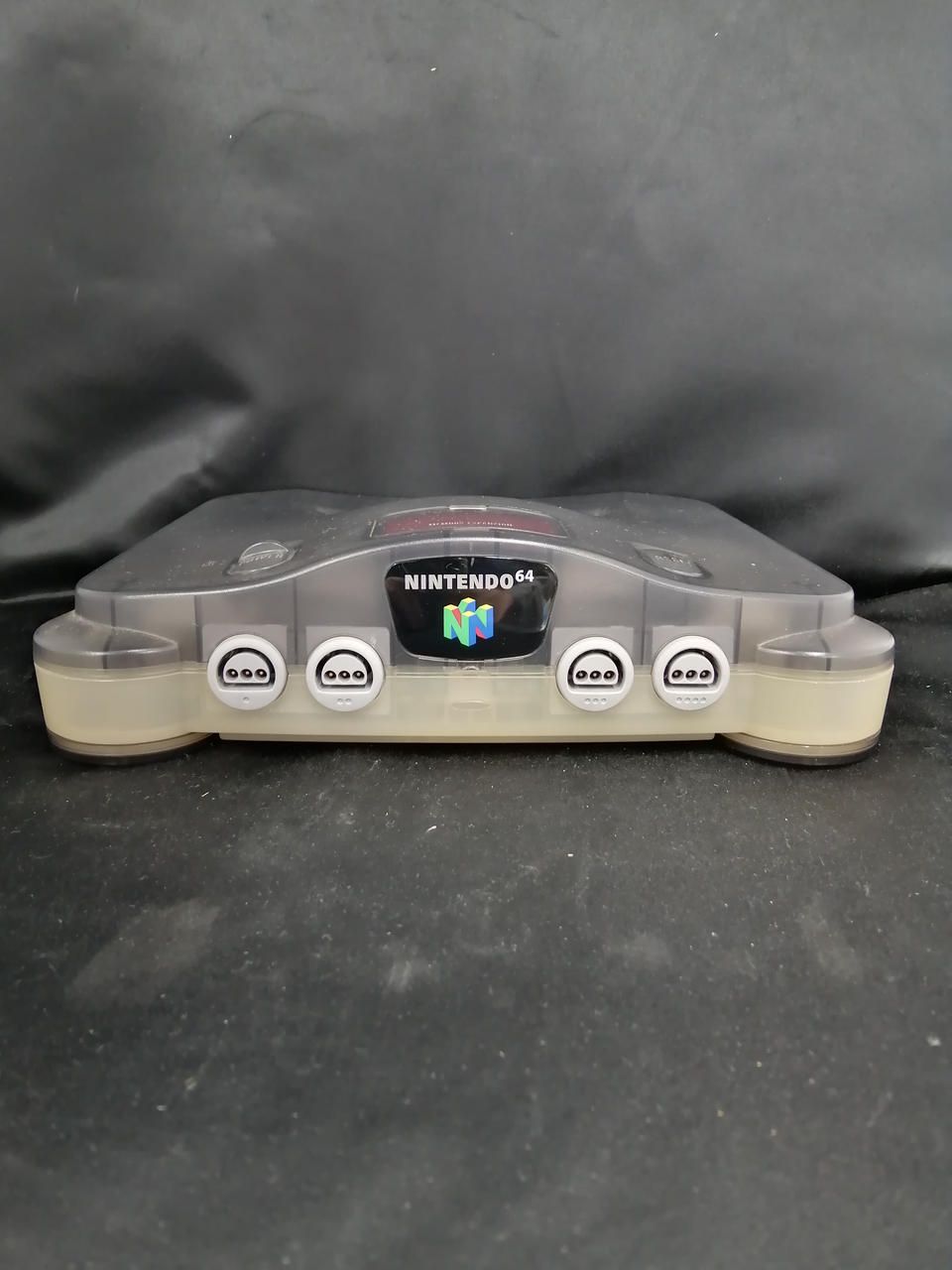 nintendo nus-001 video game console front view