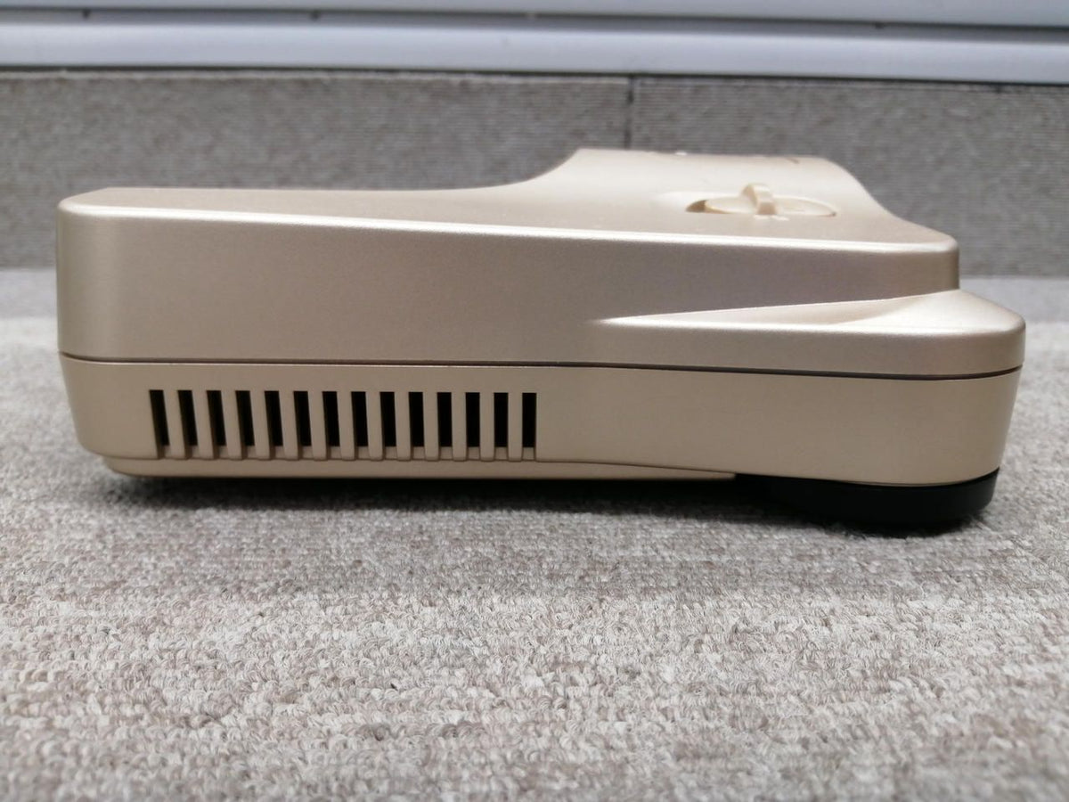 nintendo nus-001 video game console condition details