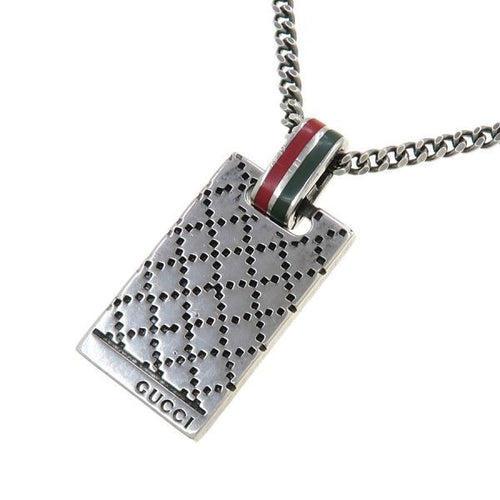 gucci necklace front view