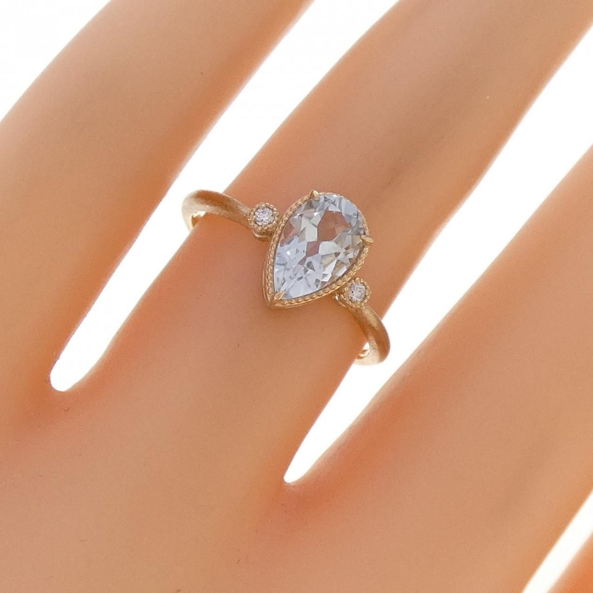 agete ring accessories included