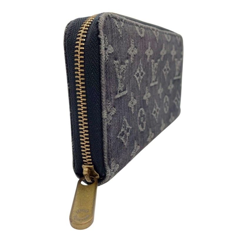 Louis Vuitton M95614 Wallet