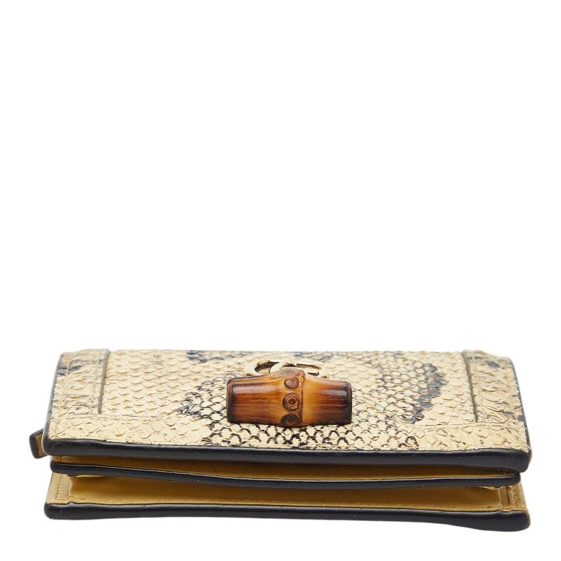 gucci wallet rear view