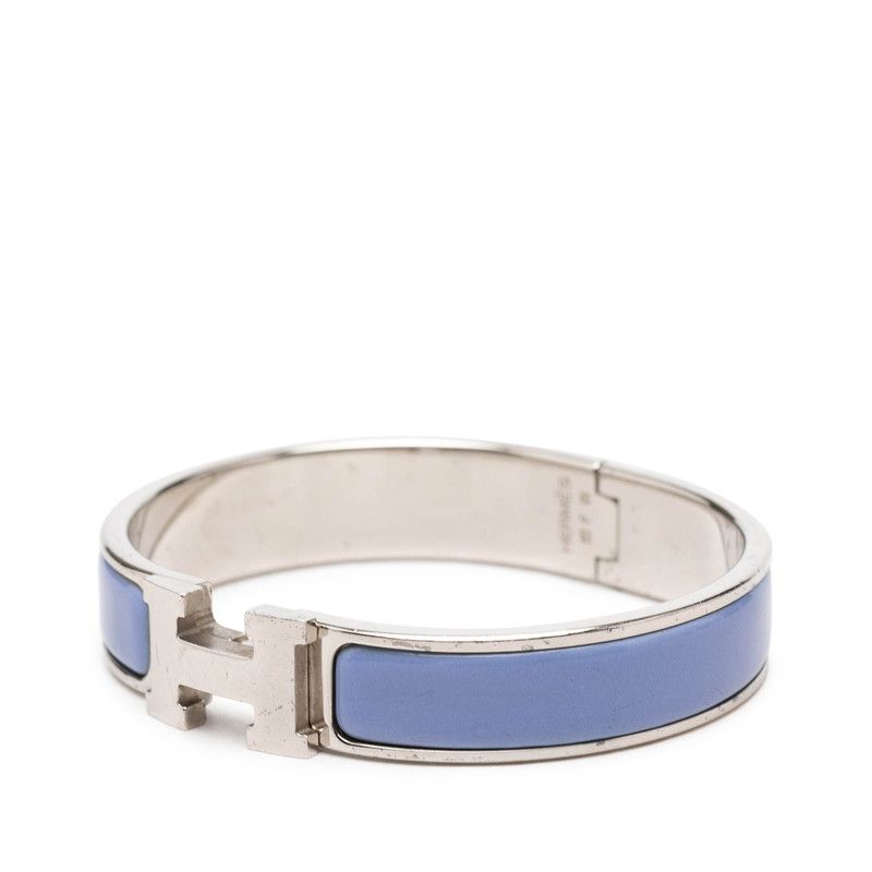 hermes bracelet front view