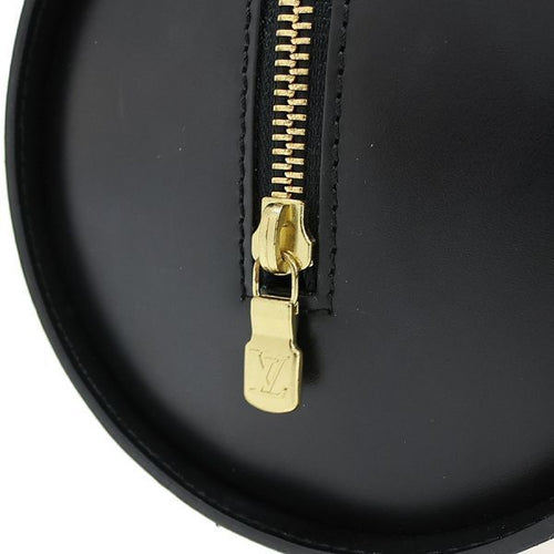 louis vuitton m52222 pouch / clutch functional details