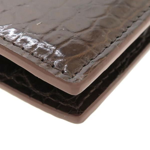 wallet markings and labels
