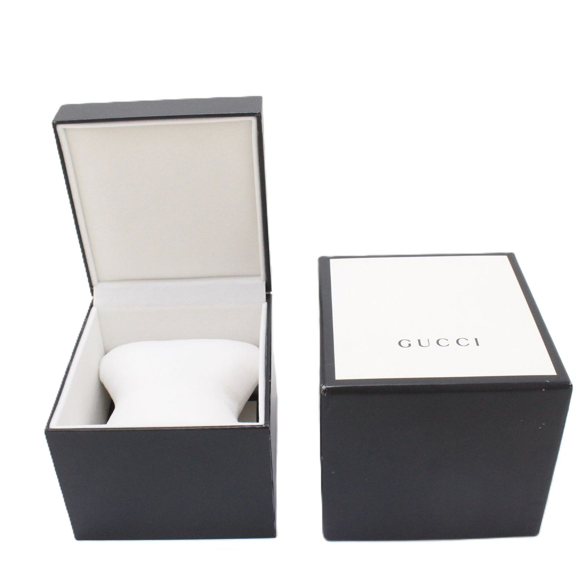 gucci ya1265007/126.5 watch markings and labels