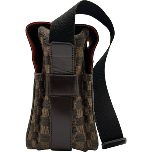 louis vuitton n45255 shoulder bag front view