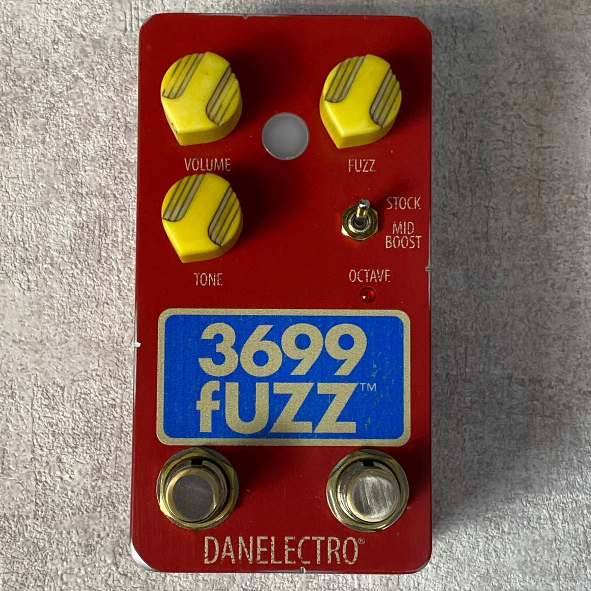 guitar effector front view