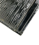 louis vuitton m6030n card holder markings and labels