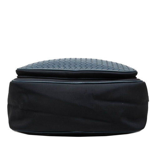 bottega veneta navy handbag rear view