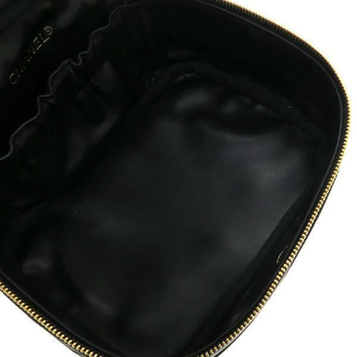 chanel pouch / clutch front view