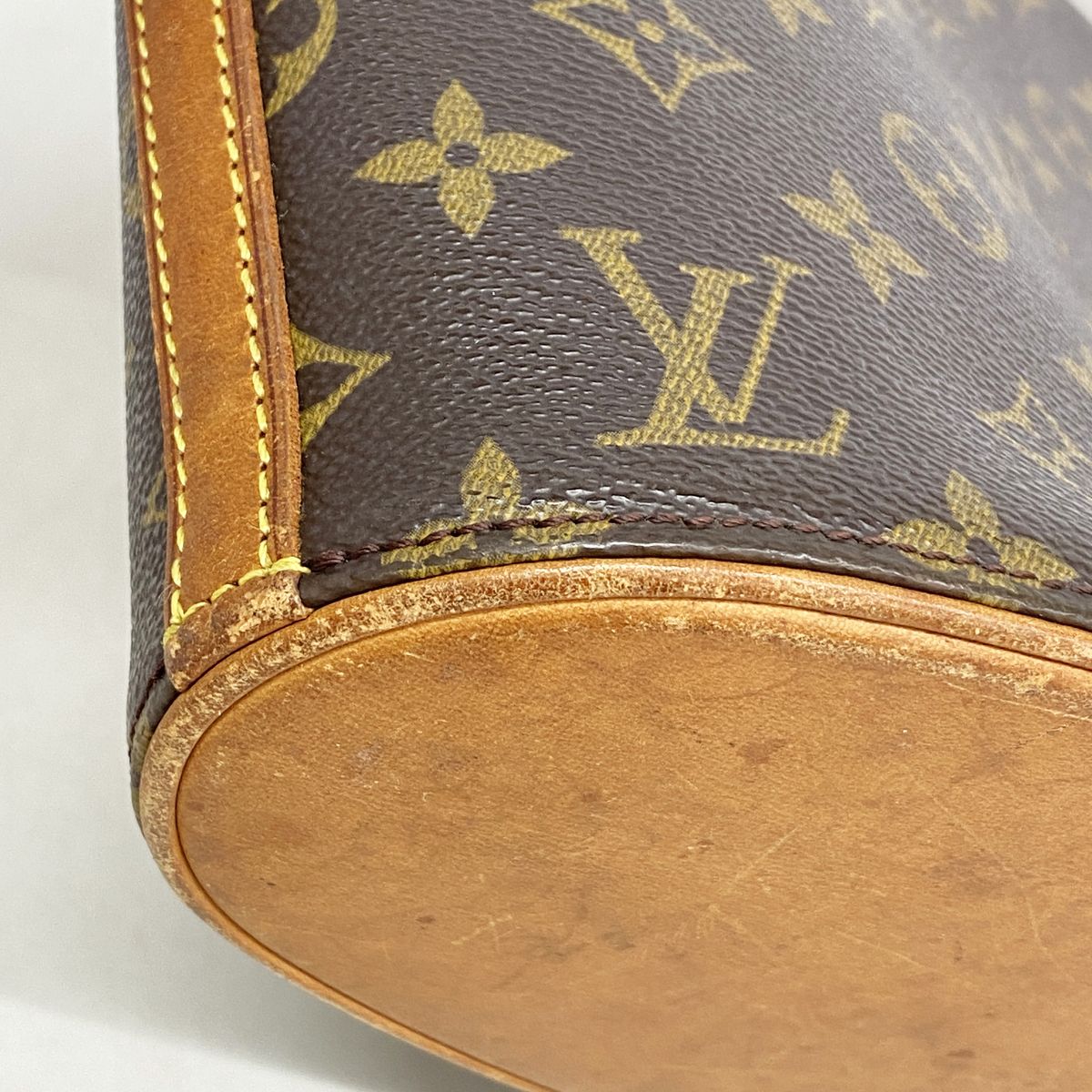 louis vuitton m51290 shoulder bag condition details