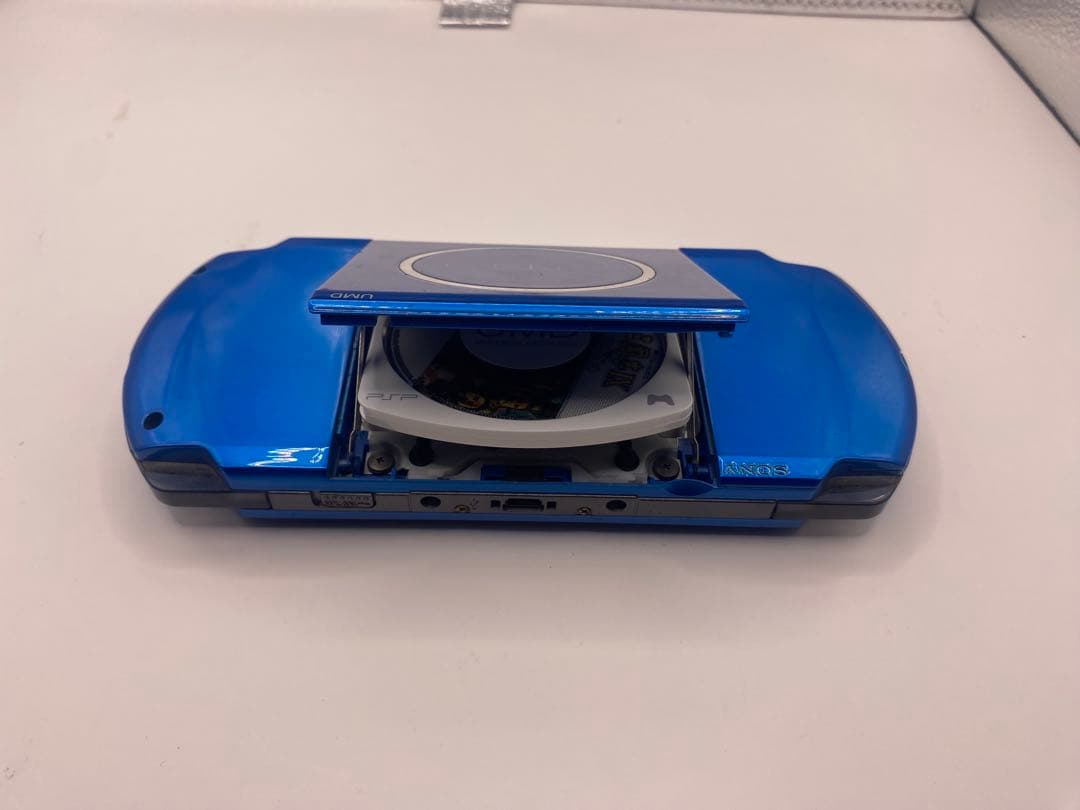 sony psp-3000 handheld console accessories included