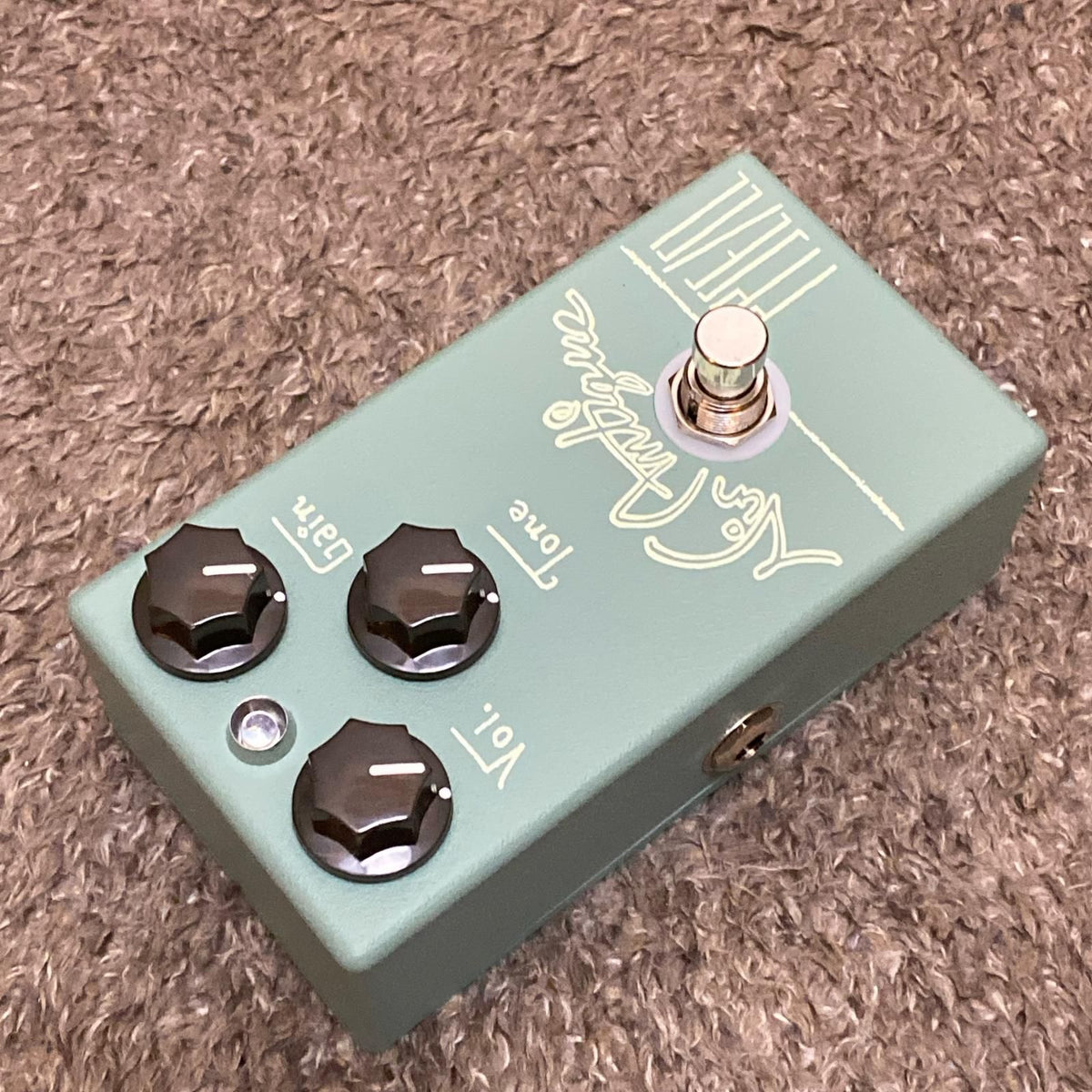 guitar effector front view
