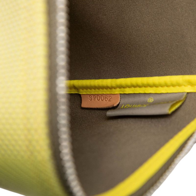 louis vuitton m80635 pouch / clutch condition details