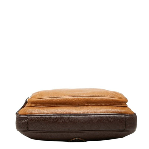 prada shoulder bag rear view