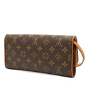 louis vuitton m51852 shoulder bag front view