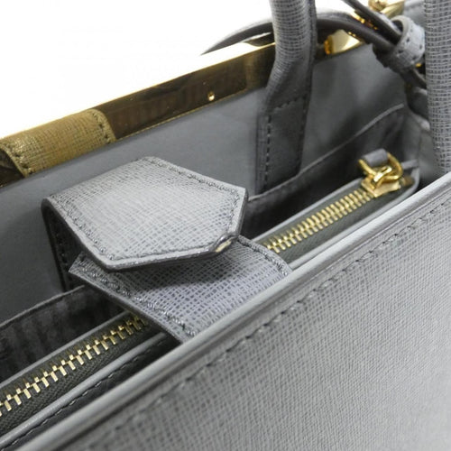 fendi d7e handbag accessories included