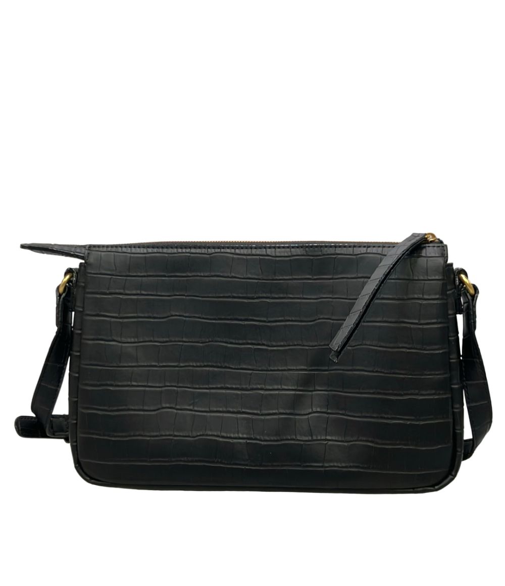 Samantha Thavasa Shoulder Bag