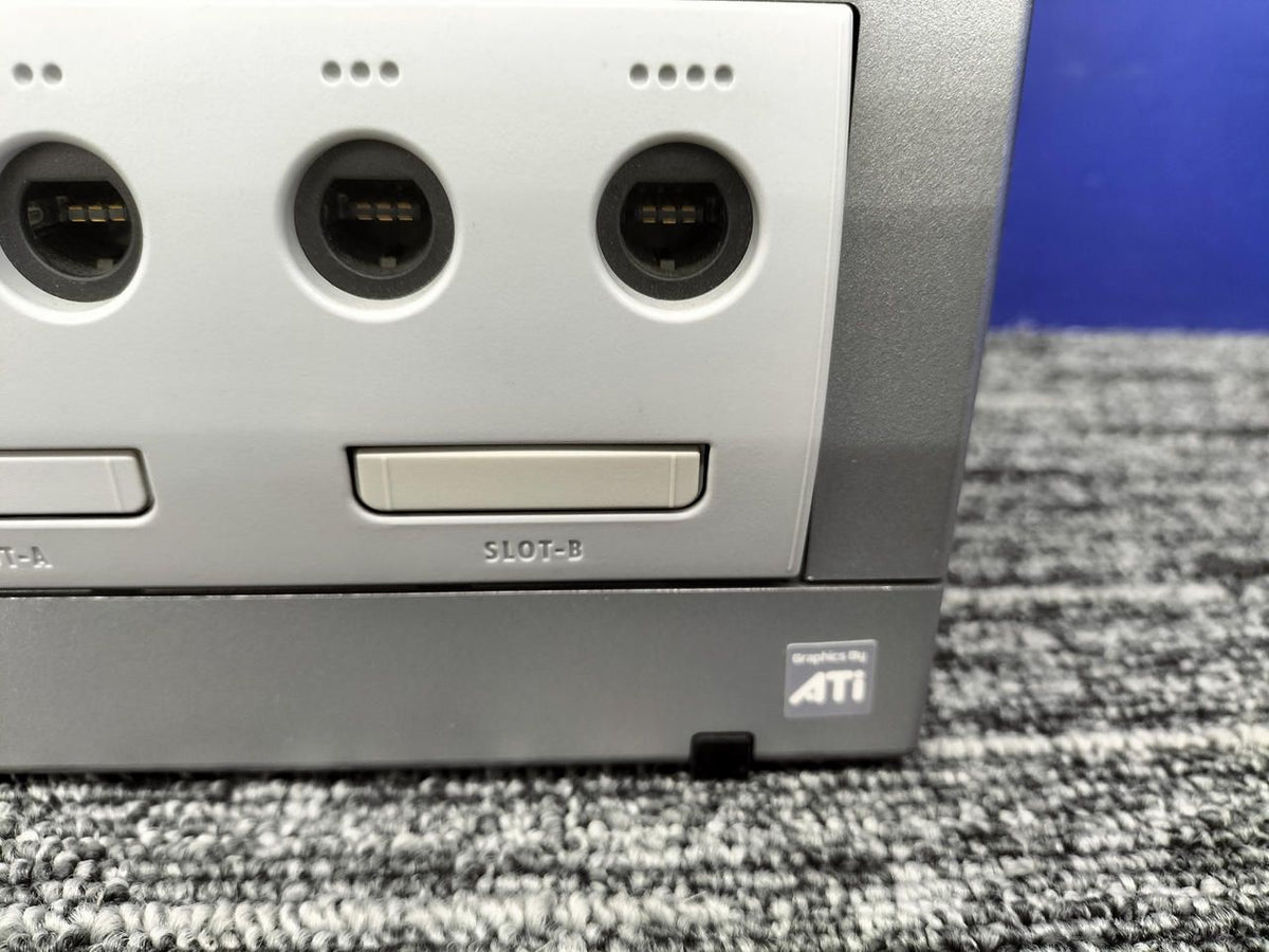 nintendo dol-001 video game console markings and labels