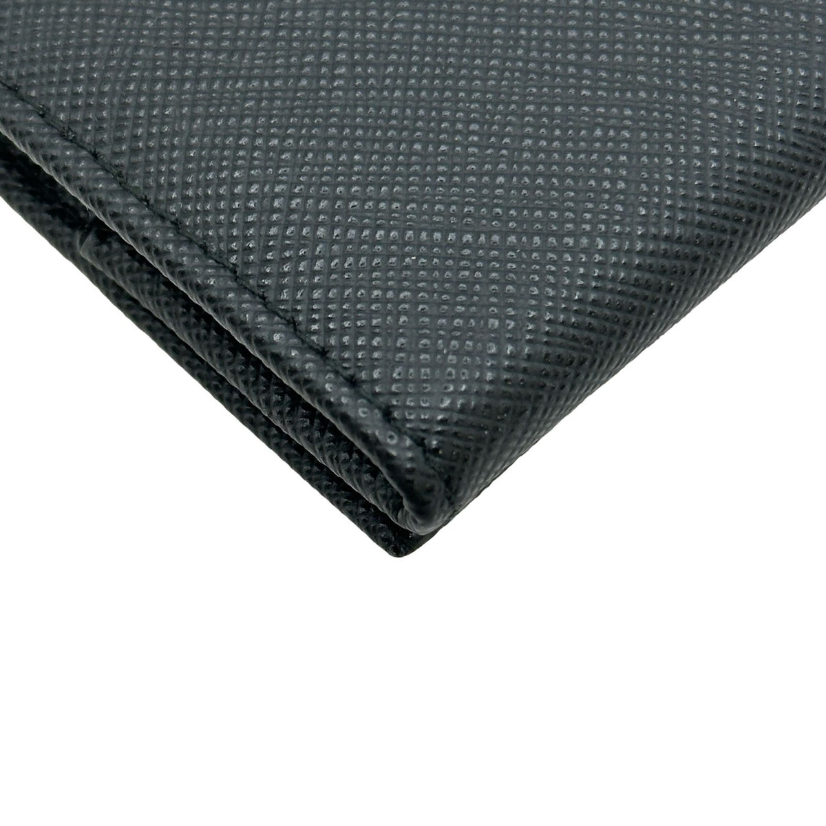 prada 2mm935 coin purse functional details