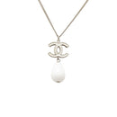 chanel b10a necklace front view