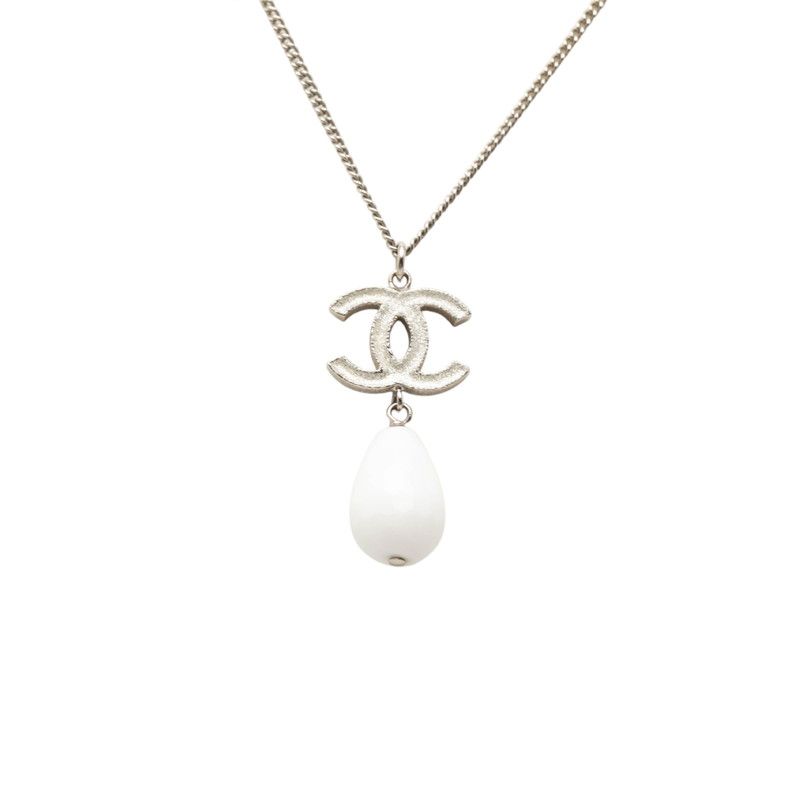Chanel B10A Necklace