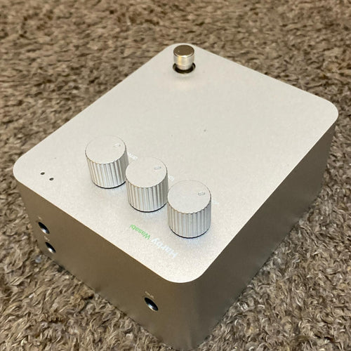 guitar effector front view