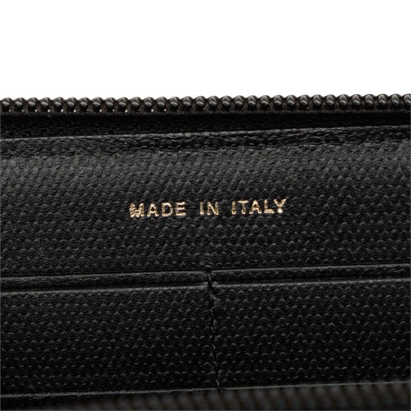 chanel wallet interior details