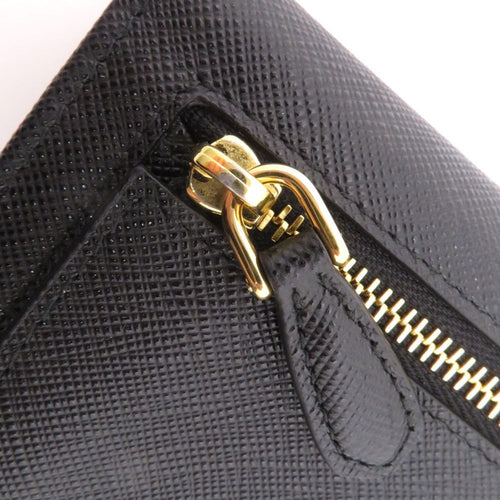 prada wallet condition details