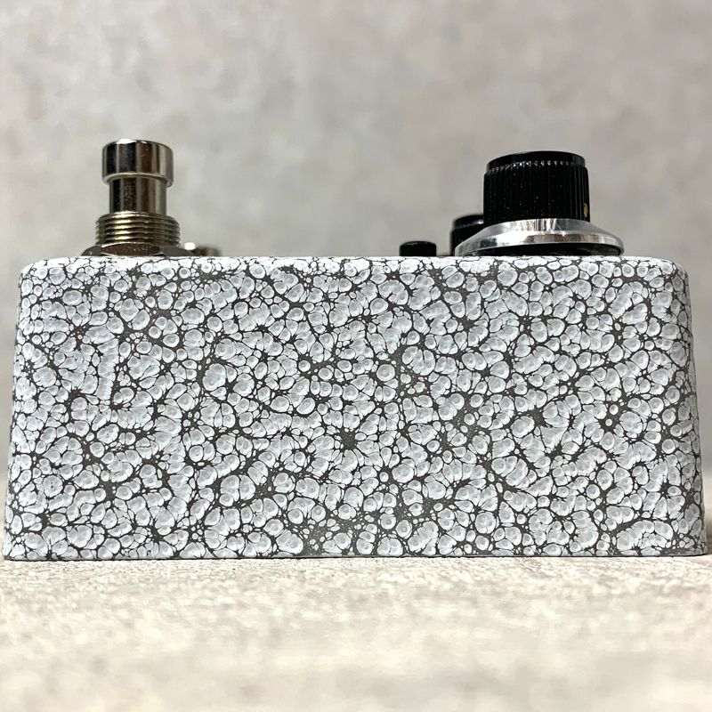 guitar effector rear view