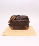 louis vuitton m45244 shoulder bag markings and labels