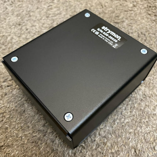 guitar effector rear view