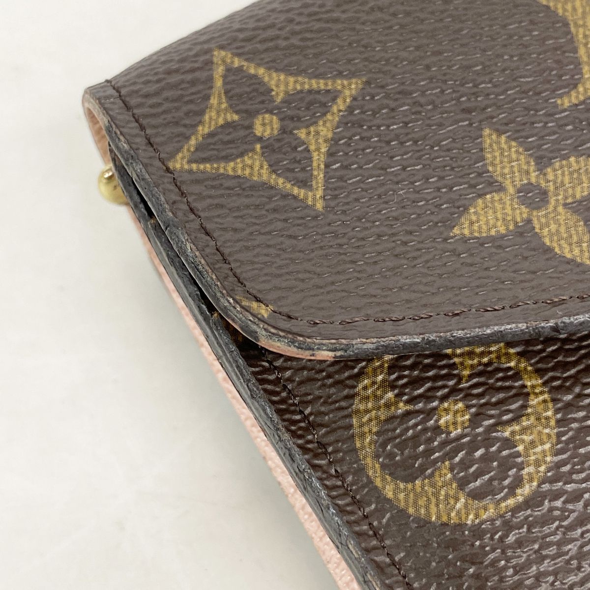 louis vuitton m62235 wallet functional details