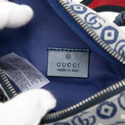 gucci shoulder bag accessories included