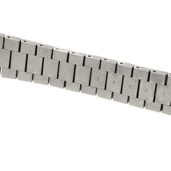 gucci 157.4 watch markings and labels
