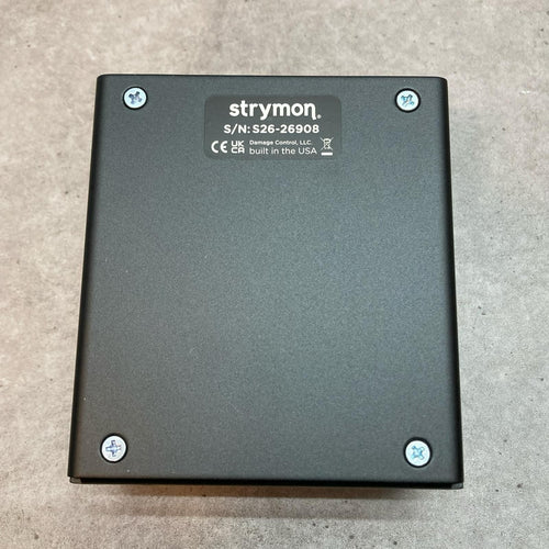 guitar effector front view