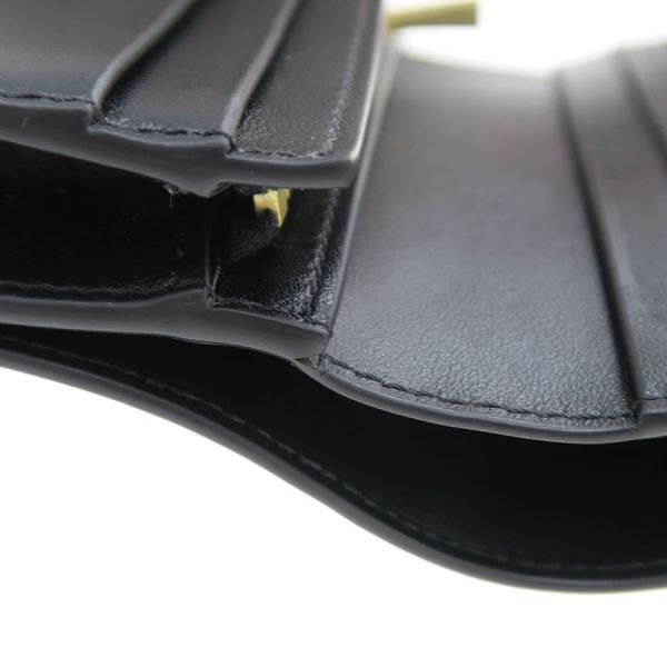 celine 10k623 wallet functional details