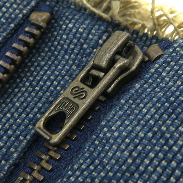 chanel 013736f bracelet side view