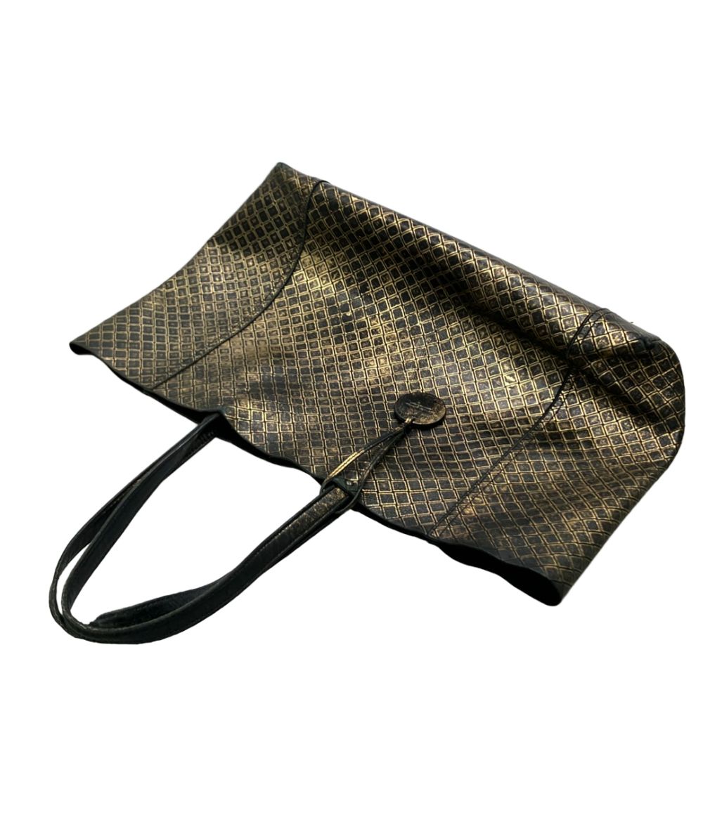bottega veneta tote bag interior details