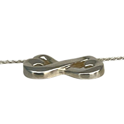 necklace rear view